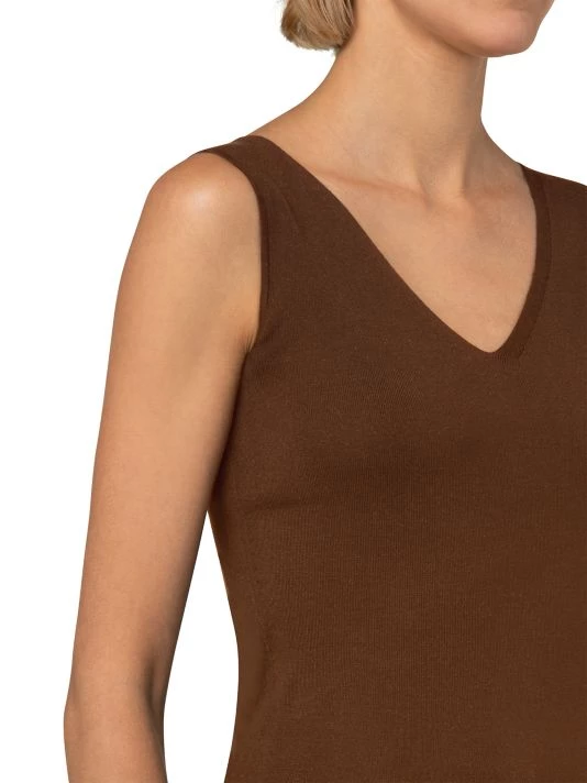 Akris Stretch Silk V-Neck Tank 8 Akris Stretch Silk V-Neck Tank - Image 6